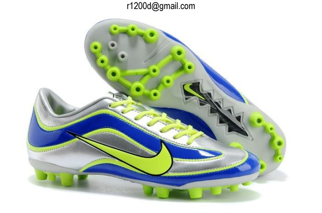 chaussure de foot solde